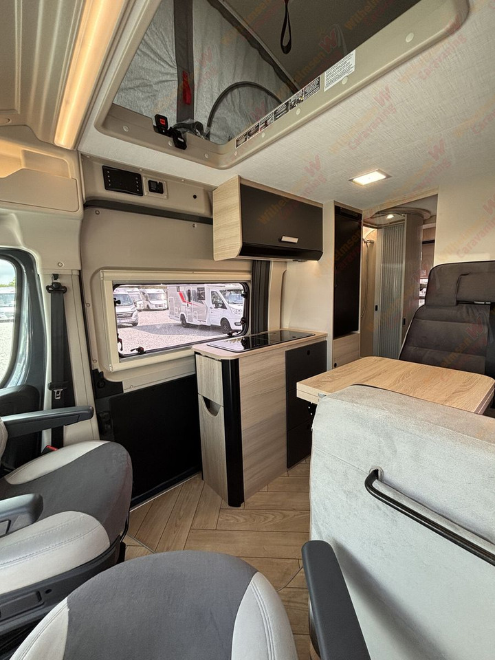 Leasing para  Challenger Van Edition F&S Hubdach*180PS Auto.*5 Sitzpl*Vol Challenger Van Edition F&S Hubdach*180PS Auto.*5 Sitzpl*Vol: foto 10
