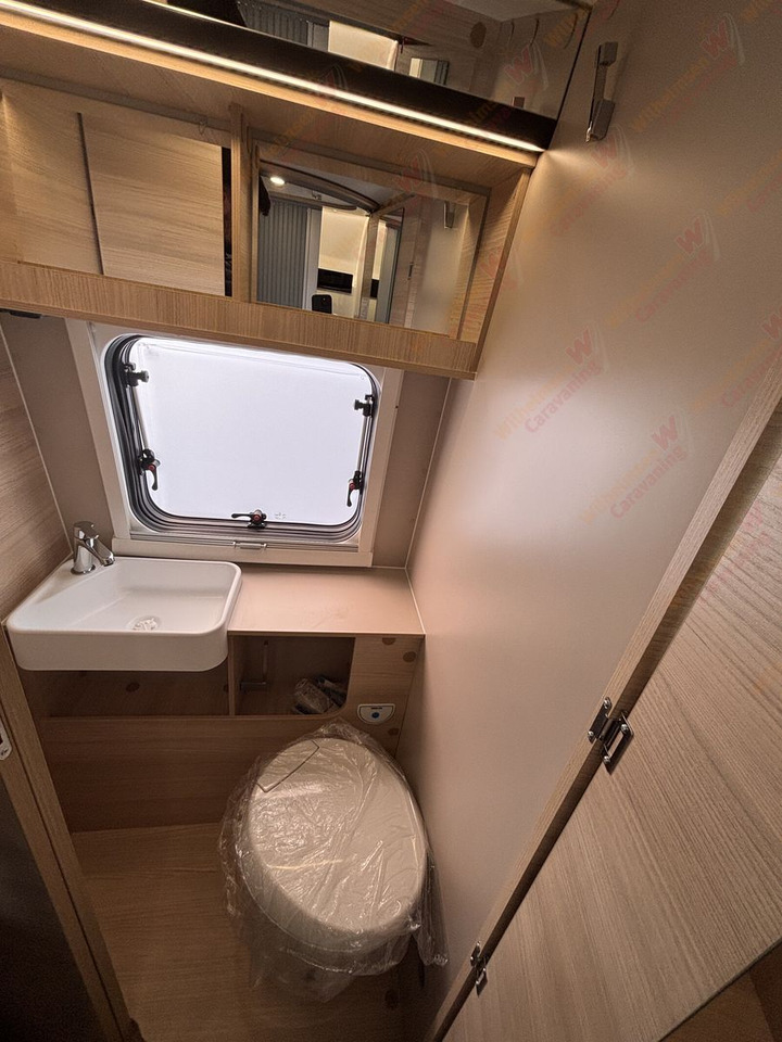 Leasing para  Challenger Van Edition F&S Hubdach*180PS Auto.*5 Sitzpl*Vol Challenger Van Edition F&S Hubdach*180PS Auto.*5 Sitzpl*Vol: foto 13