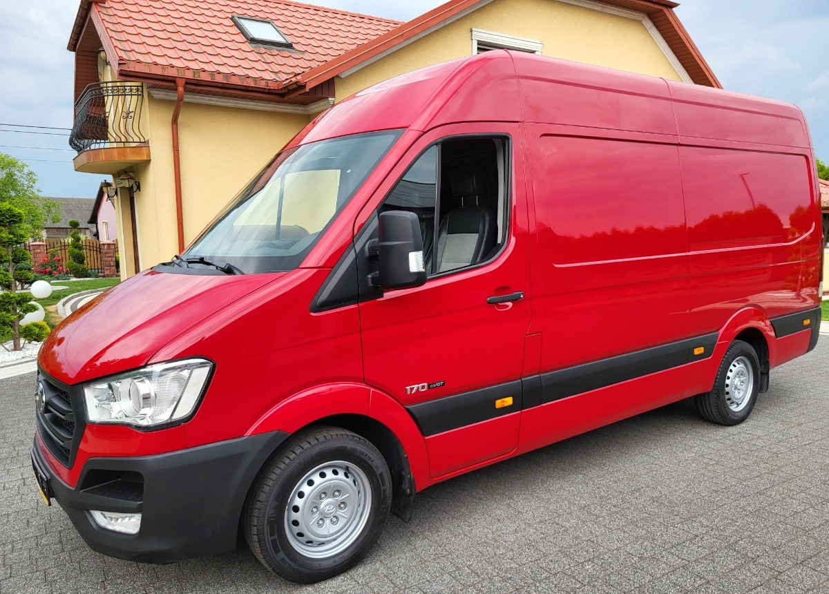 Hyundai H 350 L3 H3 - Furgón: foto 3 Hyundai H 350 L3 H3 - Furgón: foto 3