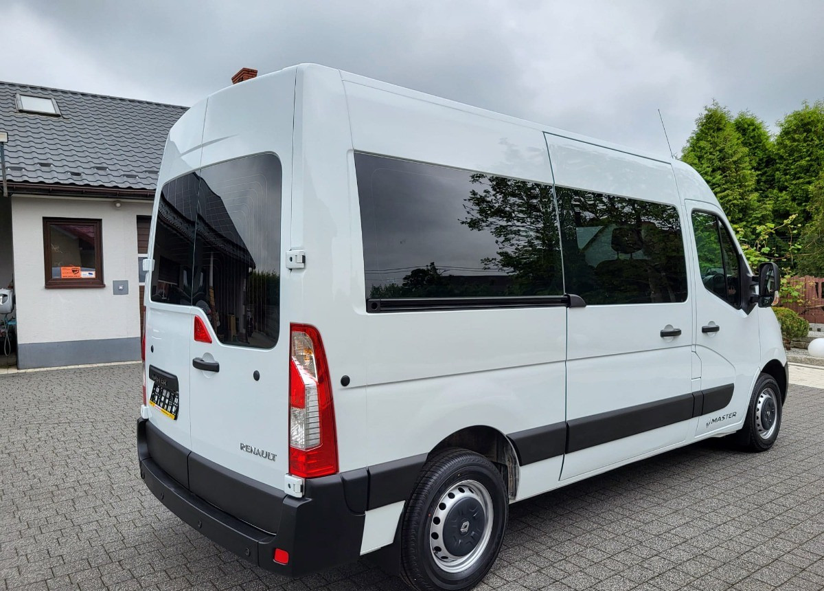 Leasing para Renault Master 2.3 170ps. L2H2  8-osobowy Serwisowany I właściciel Renault Master 2.3 170ps. L2H2  8-osobowy Serwisowany I właściciel: foto 18