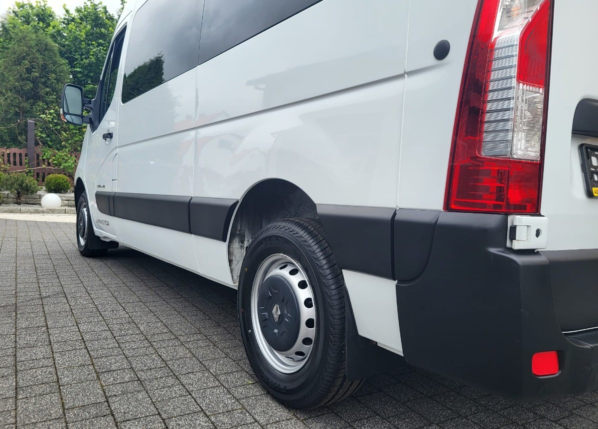 Leasing para Renault Master 2.3 170ps. L2H2  8-osobowy Serwisowany I właściciel Renault Master 2.3 170ps. L2H2  8-osobowy Serwisowany I właściciel: foto 8