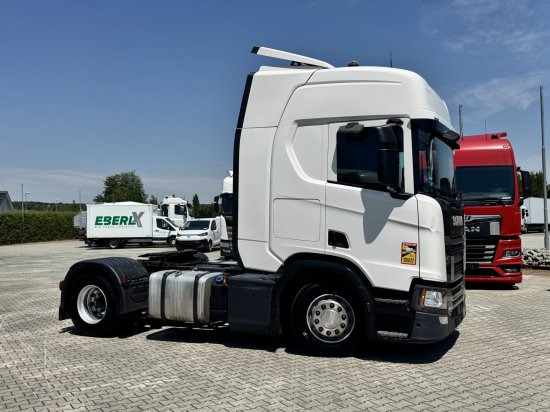 Scania R450 3 Stück verfügbar DC 13 164 Euro 6 Highline Retarder - Cabeza tractora: foto 2 Scania R450 3 Stück verfügbar DC 13 164 Euro 6 Highline Retarder - Cabeza tractora: foto 2
