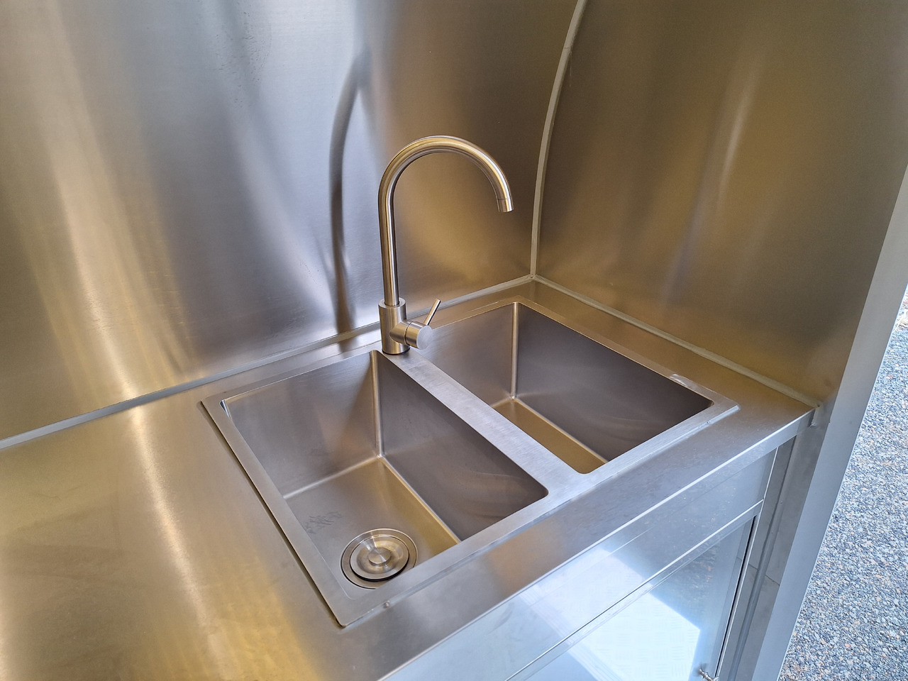 Deli Star EasyGo 280 - EU standards - Remolque venta ambulante: foto 3 Deli Star EasyGo 280 - EU standards - Remolque venta ambulante: foto 3