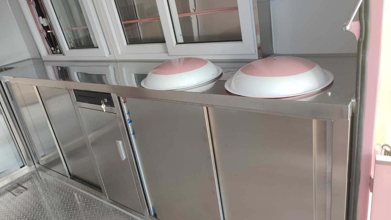 Deli Star Trailer Retro Frenchie HR 5020 Electric - EU standards - Remolque venta ambulante: foto 4 Deli Star Trailer Retro Frenchie HR 5020 Electric - EU standards - Remolque venta ambulante: foto 4