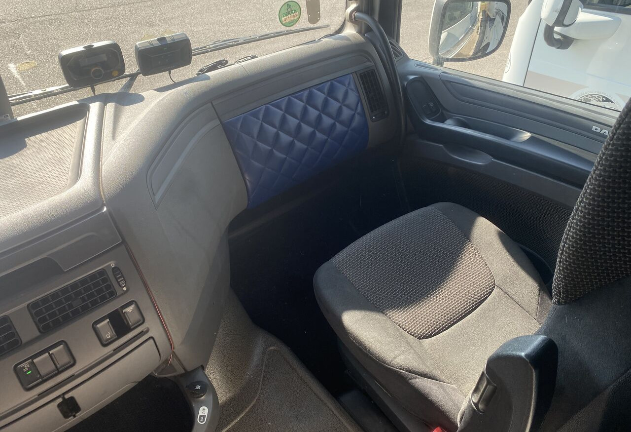 DAF - Cabeza tractora: foto 5 DAF - Cabeza tractora: foto 5