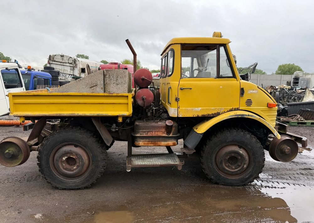 Mercedes-Benz UNIMOG 406B - Camión caja abierta: foto 5 Mercedes-Benz UNIMOG 406B - Camión caja abierta: foto 5