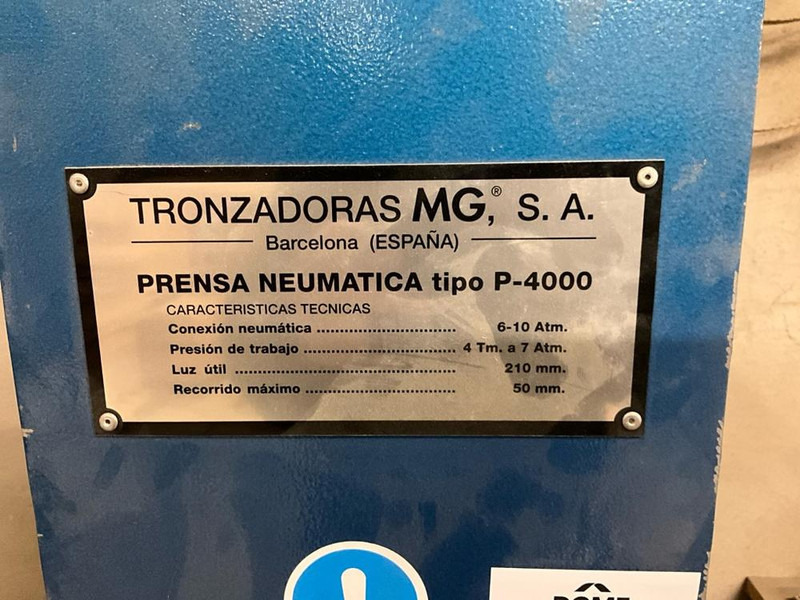 Tronzadoras P-4000 - Maquinaria industrial: foto 5 Tronzadoras P-4000 - Maquinaria industrial: foto 5