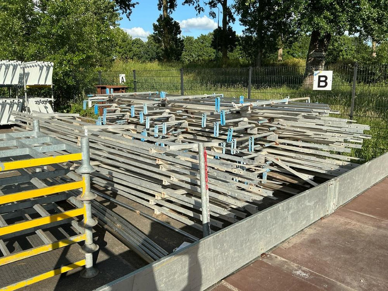 Onbekend - Máquina para metal: foto 2 Onbekend - Máquina para metal: foto 2
