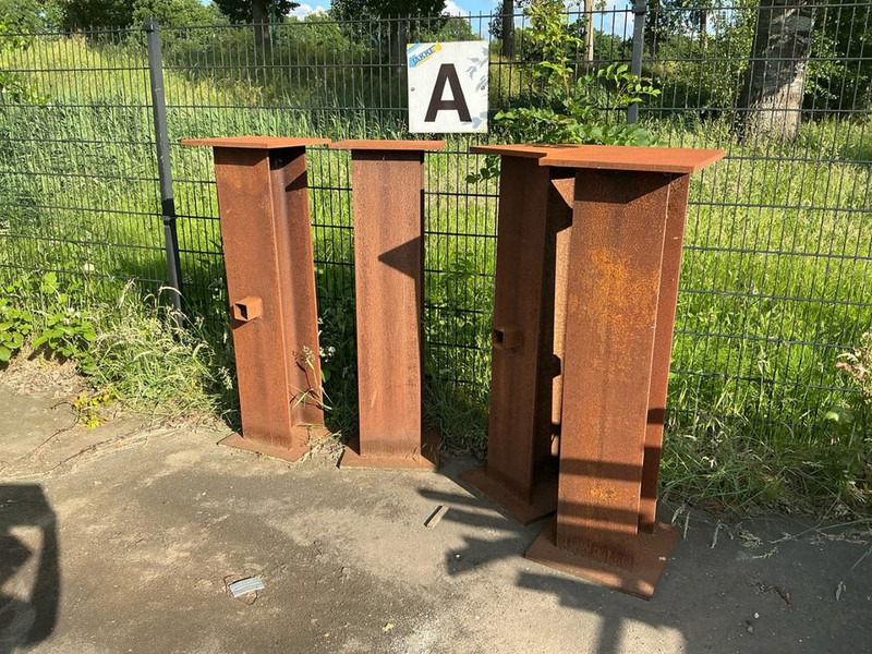 Onbekend - Máquina para metal: foto 1 Onbekend - Máquina para metal: foto 1