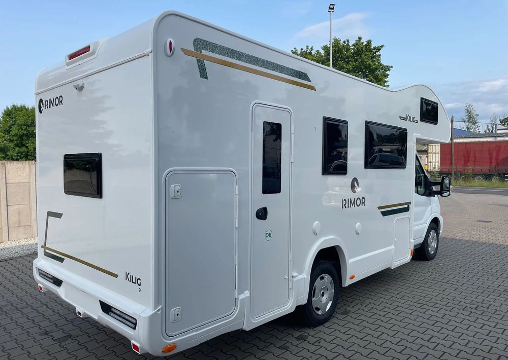 Ford Transit RIMOR KILIG 9 - Autocaravana capuchina: foto 4 Ford Transit RIMOR KILIG 9 - Autocaravana capuchina: foto 4