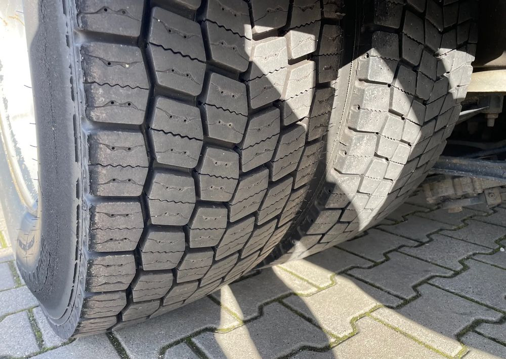 Iveco Stralis EEV 18.310 EURO 5, Chłodnia, PRZEBIEG 262 TYŚ KM!! - Camión frigorífico: foto 5 Iveco Stralis EEV 18.310 EURO 5, Chłodnia, PRZEBIEG 262 TYŚ KM!! - Camión frigorífico: foto 5