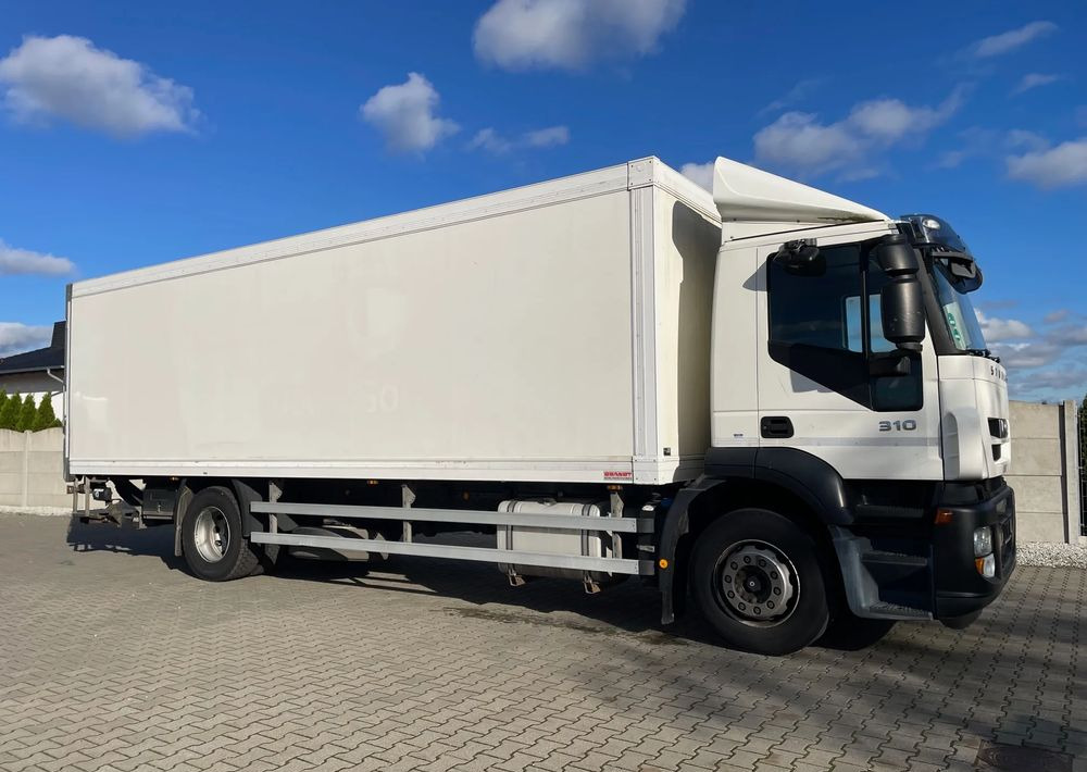 Iveco Stralis EEV 18.310 EURO 5, Chłodnia, PRZEBIEG 262 TYŚ KM!! - Camión frigorífico: foto 1 Iveco Stralis EEV 18.310 EURO 5, Chłodnia, PRZEBIEG 262 TYŚ KM!! - Camión frigorífico: foto 1
