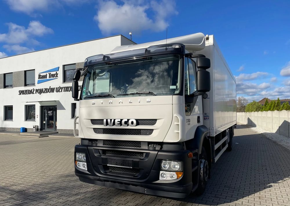 Iveco Stralis EEV 18.310 EURO 5, Chłodnia, PRZEBIEG 262 TYŚ KM!! - Camión frigorífico: foto 1 Iveco Stralis EEV 18.310 EURO 5, Chłodnia, PRZEBIEG 262 TYŚ KM!! - Camión frigorífico: foto 1