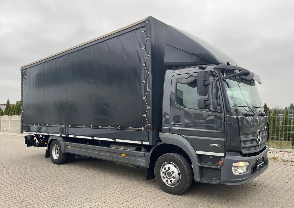 Mercedes-Benz ATEGO 1230 - Camión lona: foto 4 Mercedes-Benz ATEGO 1230 - Camión lona: foto 4