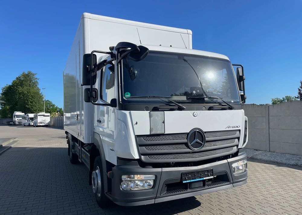 Mercedes-Benz ATEGO 1324, 15 EUROPALET, ŁADOWNOŚĆ 7,5 T - Camión caja cerrada: foto 4 Mercedes-Benz ATEGO 1324, 15 EUROPALET, ŁADOWNOŚĆ 7,5 T - Camión caja cerrada: foto 4