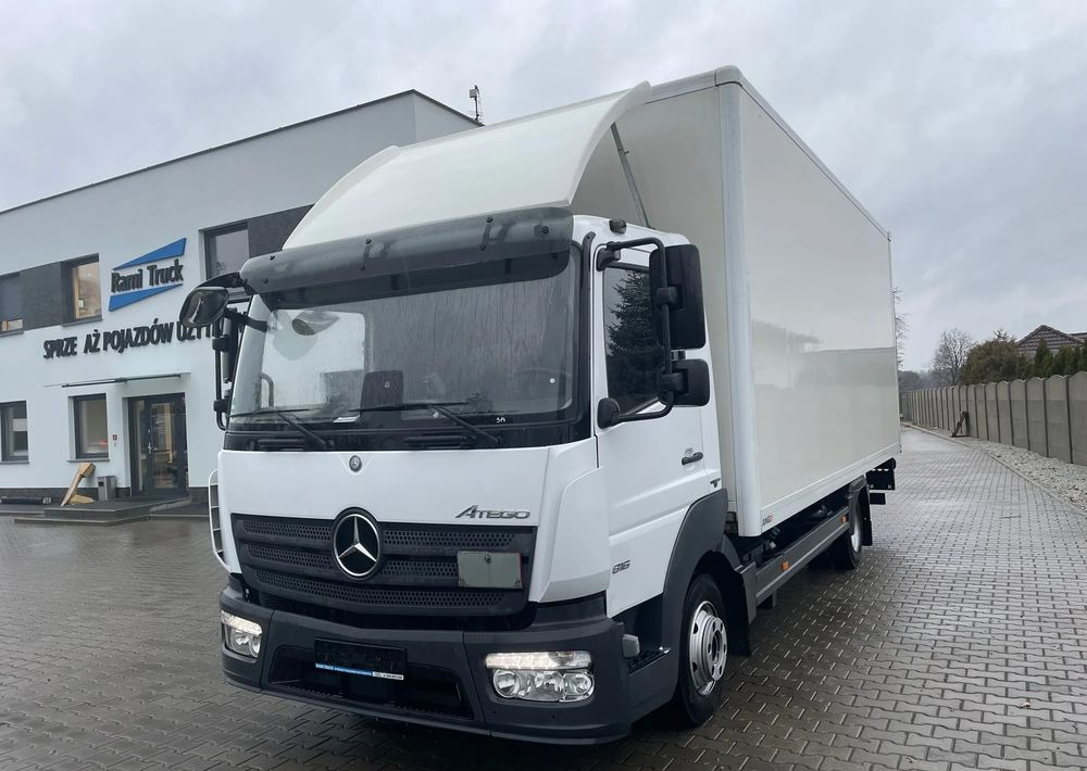 Mercedes-Benz ATEGO 816,ładowność 3 tony! - Camión caja cerrada: foto 1 Mercedes-Benz ATEGO 816,ładowność 3 tony! - Camión caja cerrada: foto 1