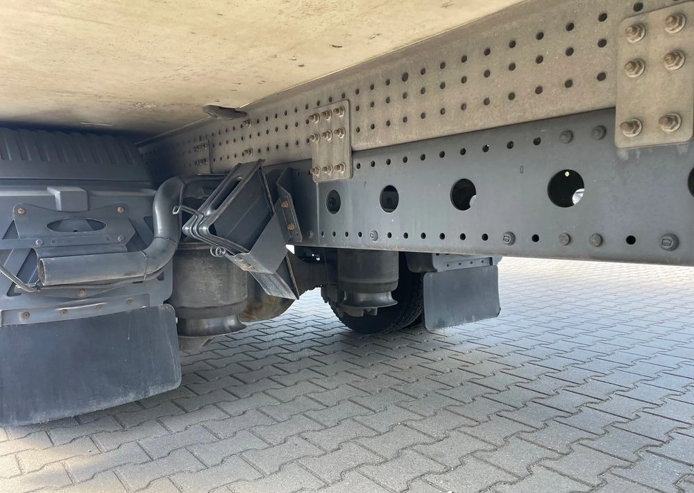 Camión caja cerrada Mercedes-Benz ATEGO 818, IZOTERMA OGRZEWANA!: foto 13