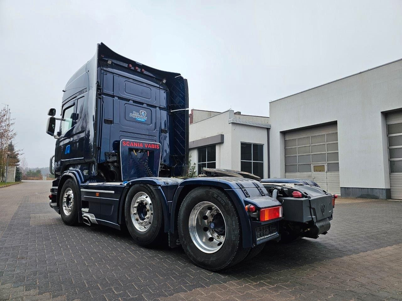 Scania R520 V8 6x2 Lenk/Liftachse Vollaustattung EURO6 - Cabeza tractora: foto 4 Scania R520 V8 6x2 Lenk/Liftachse Vollaustattung EURO6 - Cabeza tractora: foto 4