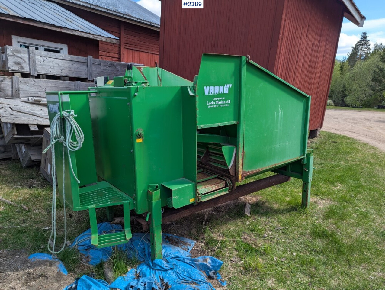 Bale shredder / Bale cutter Varmo Lift PPNL - Maquinaria de henificación: foto 1 Bale shredder / Bale cutter Varmo Lift PPNL - Maquinaria de henificación: foto 1