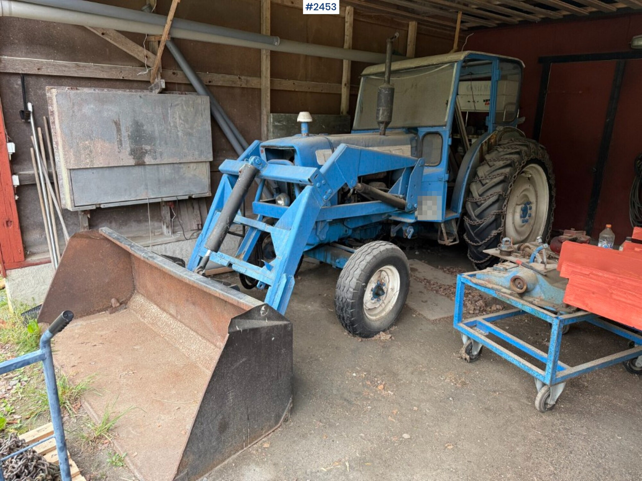 Ford Super Major 5000 with front loader Rep. object - Tractor: foto 2 Ford Super Major 5000 with front loader Rep. object - Tractor: foto 2