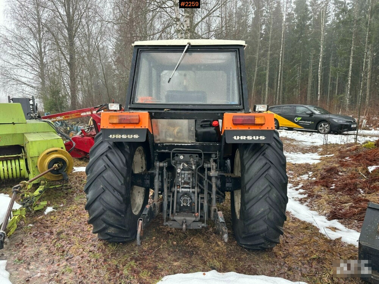 Tractor Ursus C385 Deluxe! with loader and implements - Tractor: foto 4 Tractor Ursus C385 Deluxe! with loader and implements - Tractor: foto 4