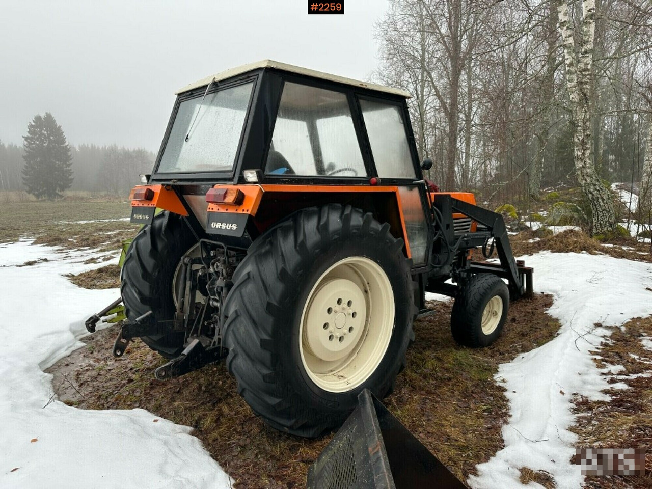 Tractor Ursus C385 Deluxe! with loader and implements - Tractor: foto 5 Tractor Ursus C385 Deluxe! with loader and implements - Tractor: foto 5