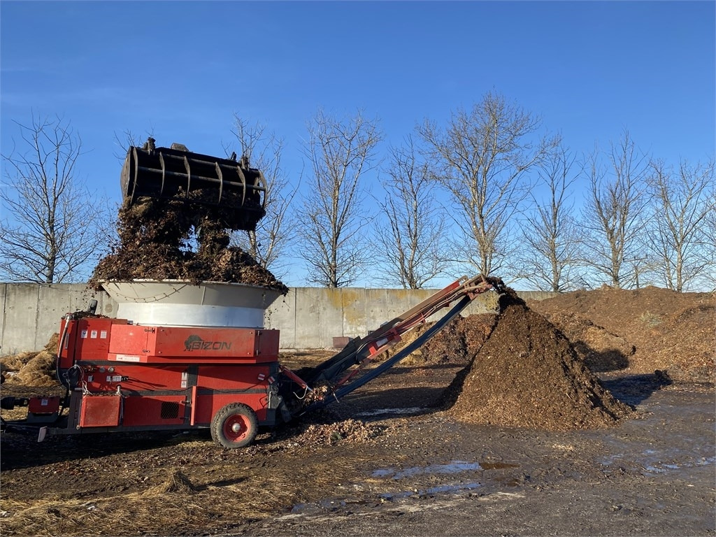Bizon B-1030 Kompost Schredder Biomasse Mist Compost shr - Empajadora: foto 4 Bizon B-1030 Kompost Schredder Biomasse Mist Compost shr - Empajadora: foto 4