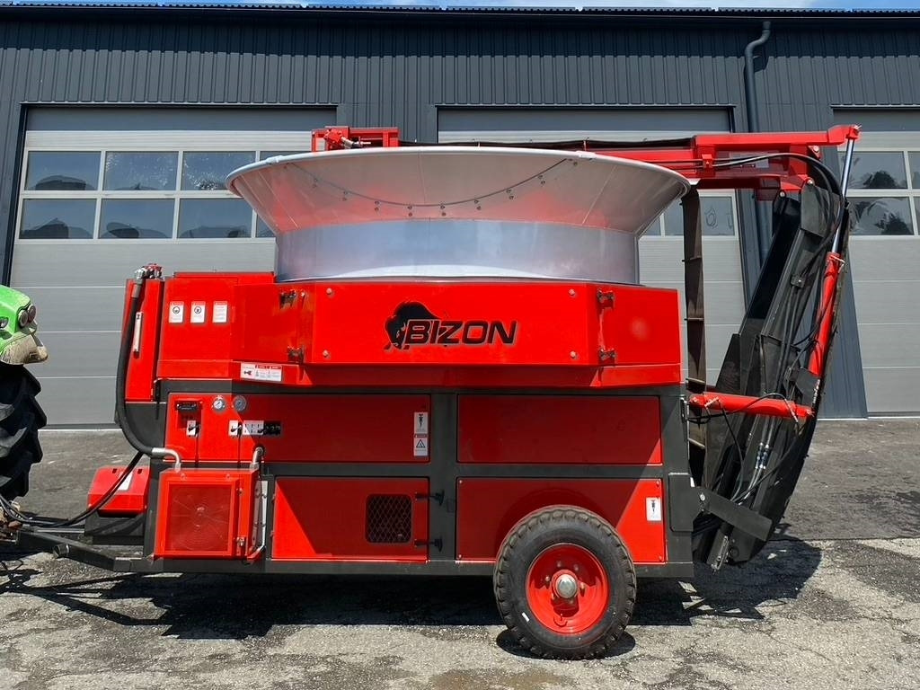 Haybuster Bizon B-1030 Grinder, Häcksler, Shredder - Empajadora: foto 3 Haybuster Bizon B-1030 Grinder, Häcksler, Shredder - Empajadora: foto 3