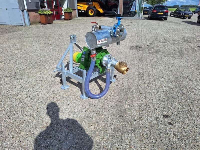 Rovatti T3K80/2E PTO pomp op bok - Pulverizador suspendido: foto 1 Rovatti T3K80/2E PTO pomp op bok - Pulverizador suspendido: foto 1