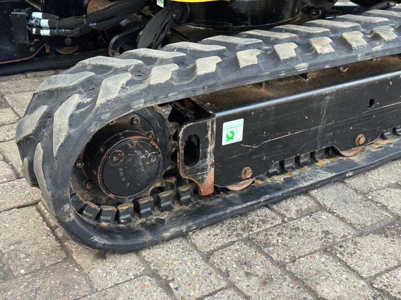 Miniexcavadora Caterpillar 301.8 NextGen: foto 9