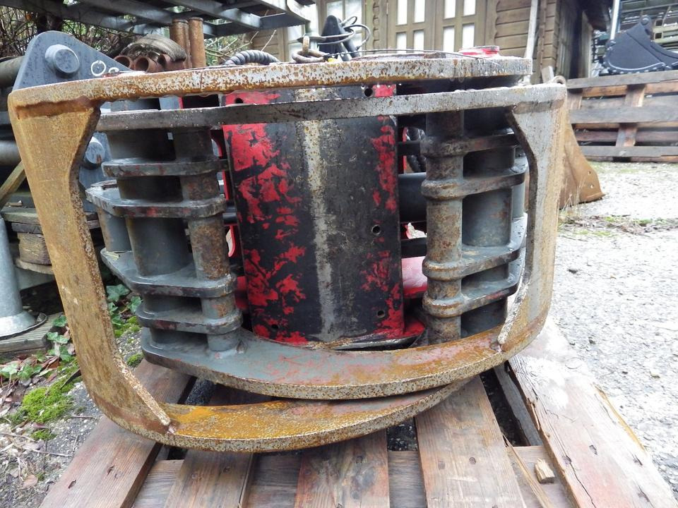 Holzgreifer/Sortiergreifer mit Thumm 609 MS08 optional - Pinza de manipulación: foto 5 Holzgreifer/Sortiergreifer mit Thumm 609 MS08 optional - Pinza de manipulación: foto 5