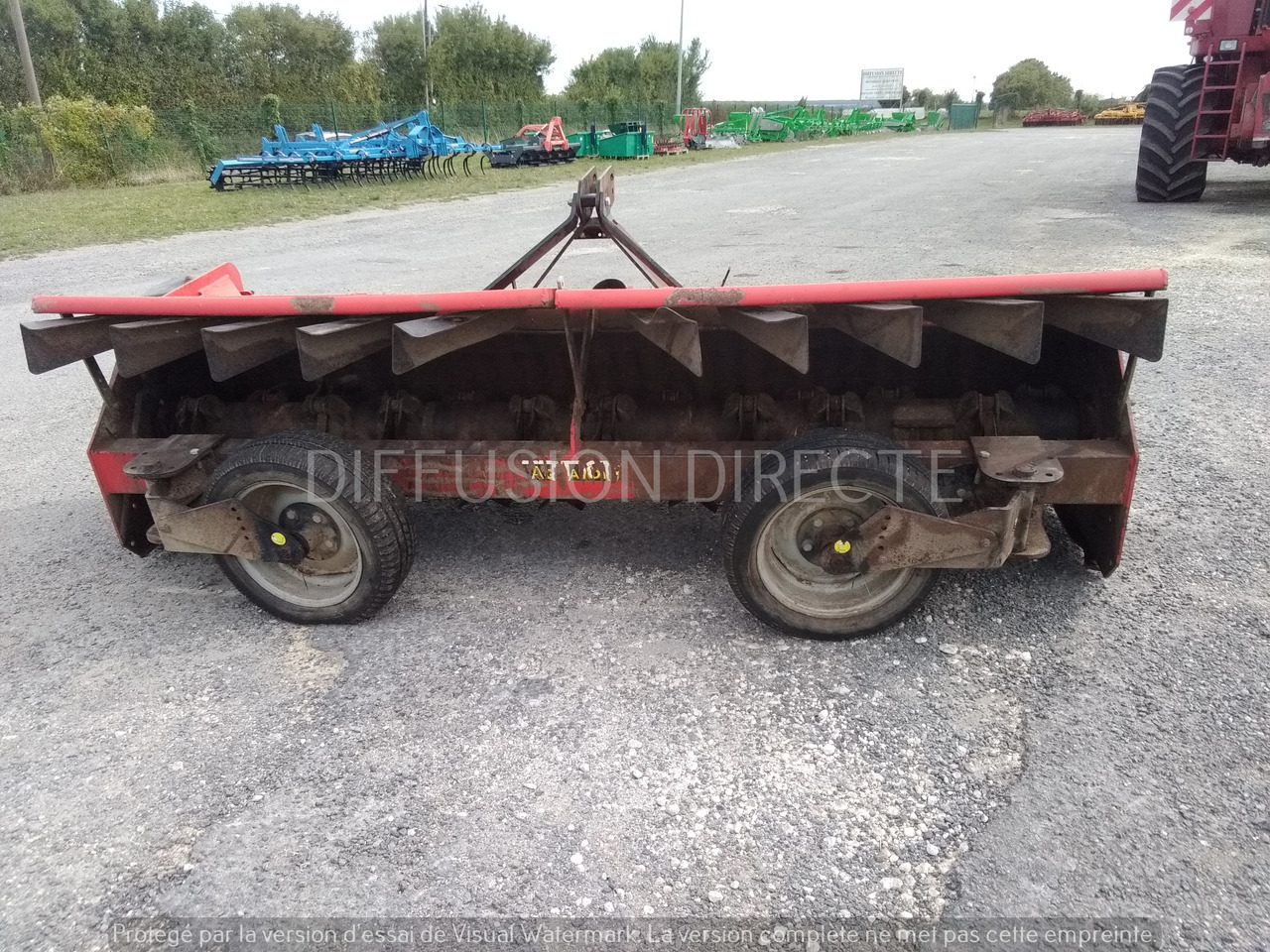 AGRATOR BROYEUR A AXE HORIZONTAL T 3100 - Trituradora forestal: foto 2 AGRATOR BROYEUR A AXE HORIZONTAL T 3100 - Trituradora forestal: foto 2