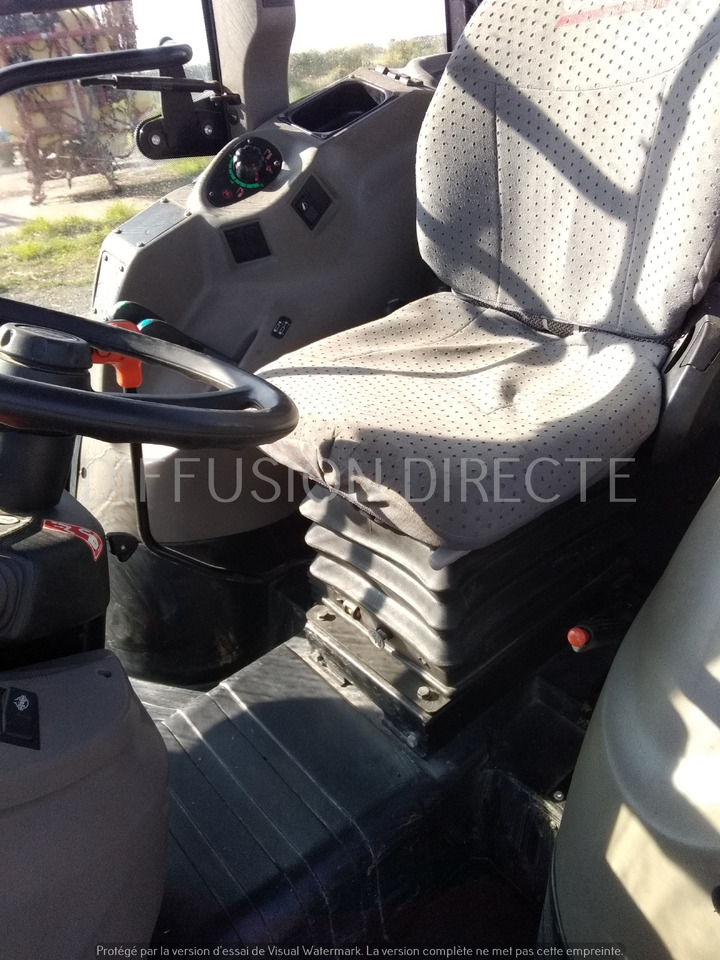 CASE IH TRACTEUR AGRICOLE QUANTUM 100 F - Tractor: foto 5 CASE IH TRACTEUR AGRICOLE QUANTUM 100 F - Tractor: foto 5