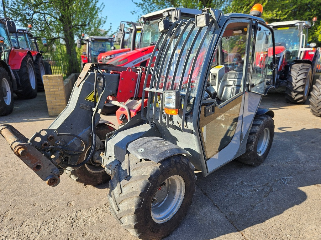 2015 Weidemann 4512, 9000 hours - Manipulador telescópico: foto 2 2015 Weidemann 4512, 9000 hours - Manipulador telescópico: foto 2