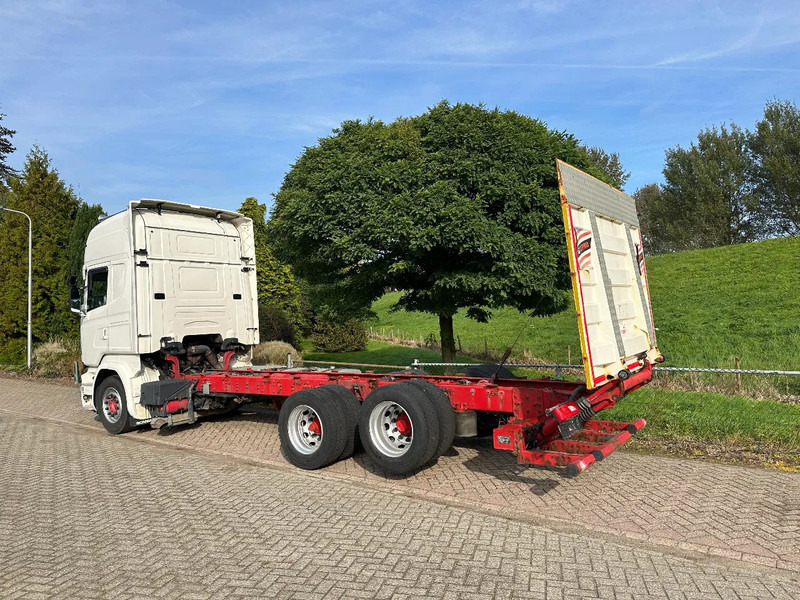 Scania R730 V8 FULL AIR-6X2-RETARDER- EUR6- - Camión chasis: foto 3 Scania R730 V8 FULL AIR-6X2-RETARDER- EUR6- - Camión chasis: foto 3