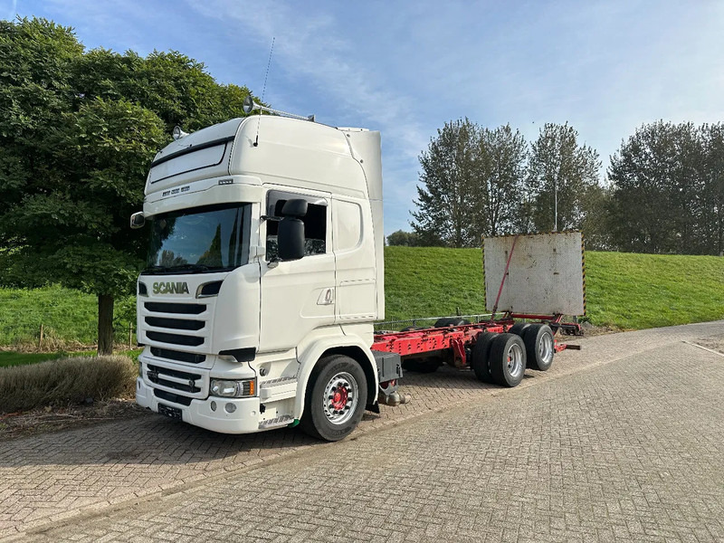 Scania R730 V8 FULL AIR-6X2-RETARDER- EUR6- - Camión chasis: foto 1 Scania R730 V8 FULL AIR-6X2-RETARDER- EUR6- - Camión chasis: foto 1