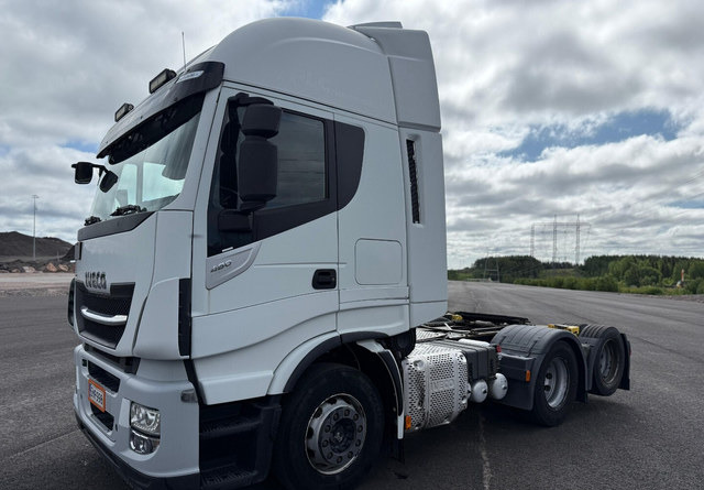 Iveco Stralis 480 6x2 - Cabeza tractora: foto 1 Iveco Stralis 480 6x2 - Cabeza tractora: foto 1