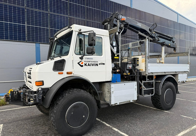 Mercedes-BenzUnimog U5000 + Hiab 099 E-4 - Camión caja abierta, Camión grúa: foto 1 Mercedes-BenzUnimog U5000 + Hiab 099 E-4 - Camión caja abierta, Camión grúa: foto 1