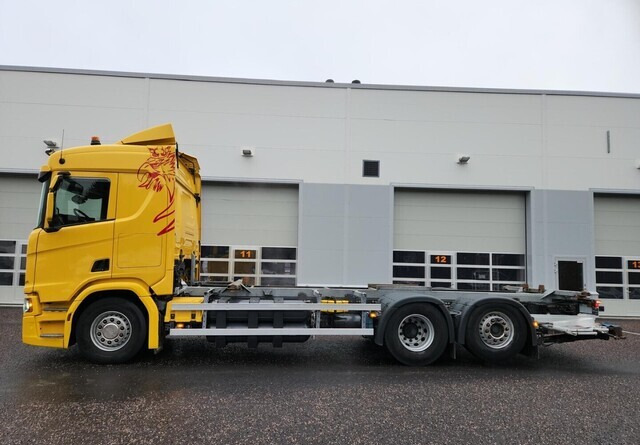 ScaniaR410 CNG / CBG 6x2 - Camión portacontenedore/ Intercambiable: foto 2 ScaniaR410 CNG / CBG 6x2 - Camión portacontenedore/ Intercambiable: foto 2