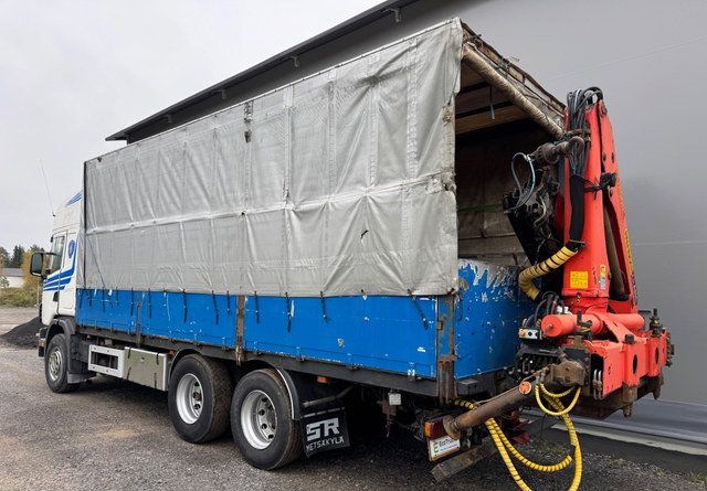 ScaniaScania 144G 6x2 - Camión caja cerrada, Camión grúa: foto 4 ScaniaScania 144G 6x2 - Camión caja cerrada, Camión grúa: foto 4