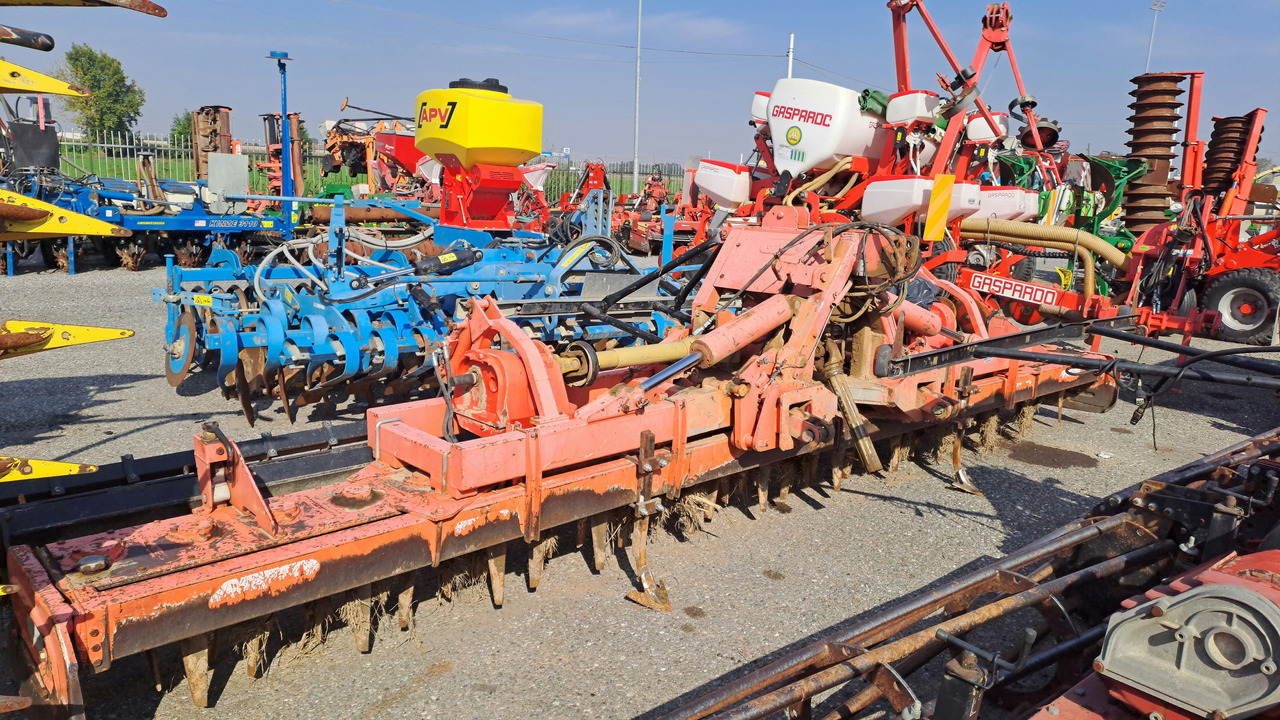 ERPICE ROTANTE MASCHIO AQUILA 6 METRI MOD 6000 * CR - Rotocultivador: foto 1 ERPICE ROTANTE MASCHIO AQUILA 6 METRI MOD 6000 * CR - Rotocultivador: foto 1