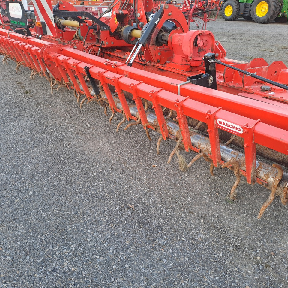 ERPICE ROTANTE MASCHIO GASPARDO AQUILA RAPIDO 6000 - Grada rotativa: foto 5 ERPICE ROTANTE MASCHIO GASPARDO AQUILA RAPIDO 6000 - Grada rotativa: foto 5