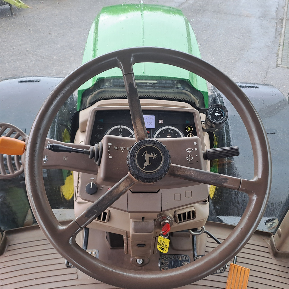Tractor JOHN DEERE 6170 M: foto 10