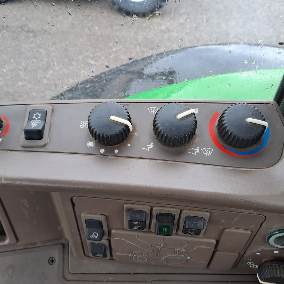 Tractor JOHN DEERE 6170 M: foto 11