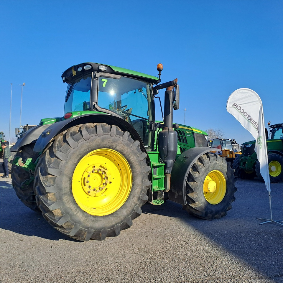 JOHN DEERE 6215R - Tractor: foto 3 JOHN DEERE 6215R - Tractor: foto 3