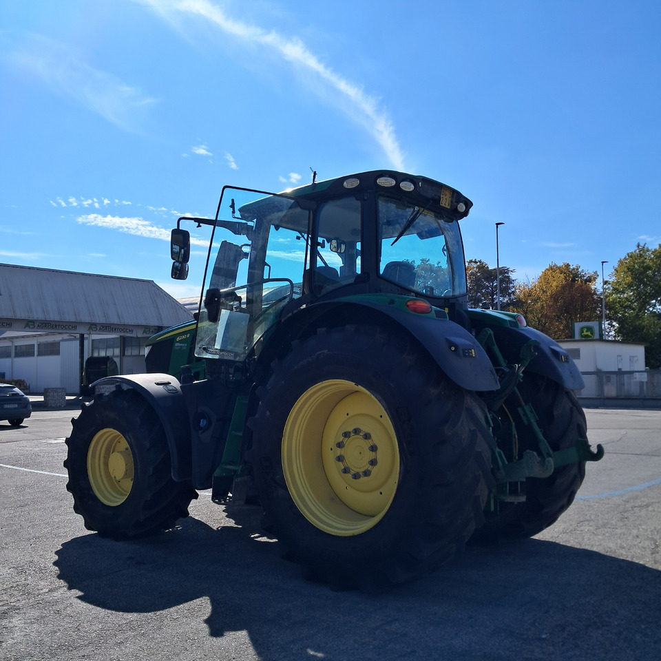 JOHN DEERE 6230R - Tractor: foto 2 JOHN DEERE 6230R - Tractor: foto 2