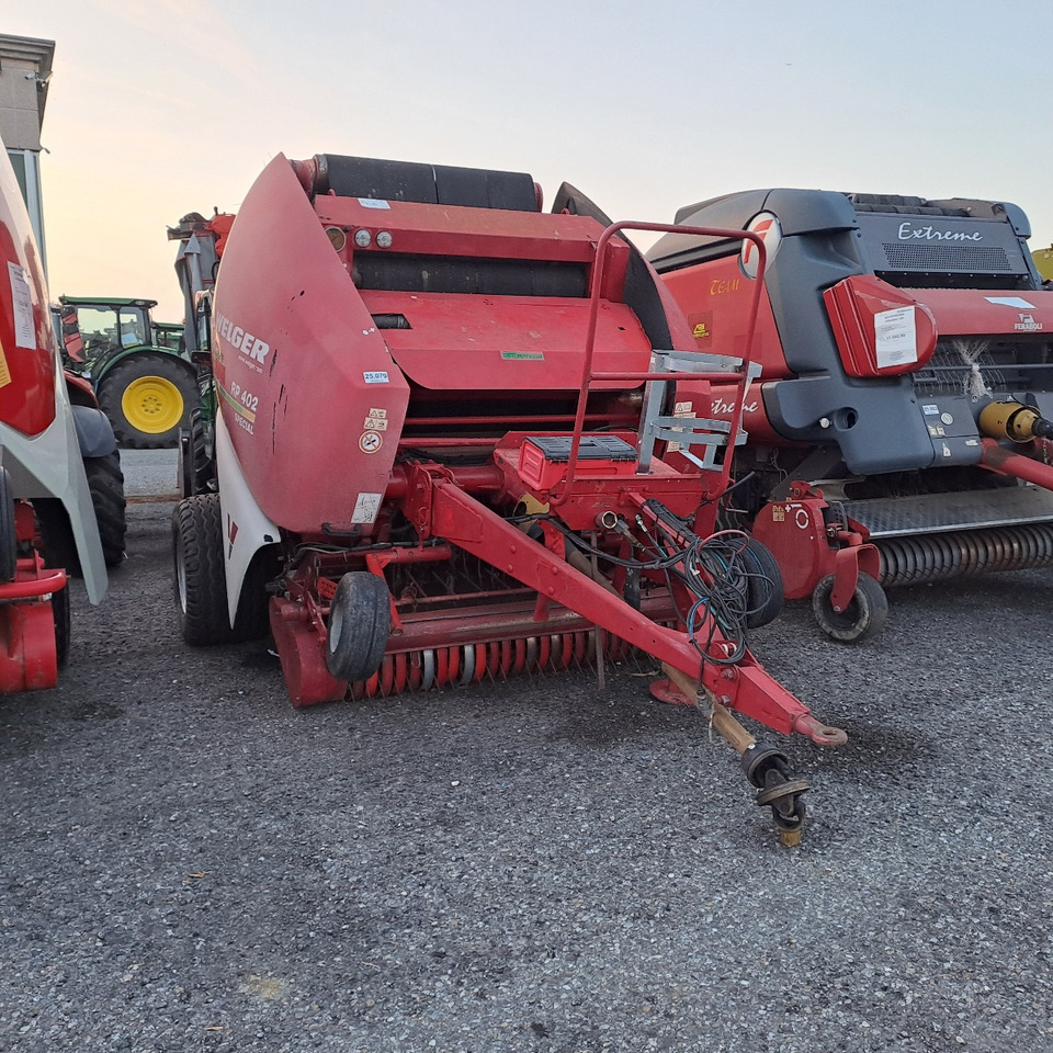 ROTOPRESSA LELY WELGER RP 402 SPECIAL - Rotoempacadora: foto 1 ROTOPRESSA LELY WELGER RP 402 SPECIAL - Rotoempacadora: foto 1