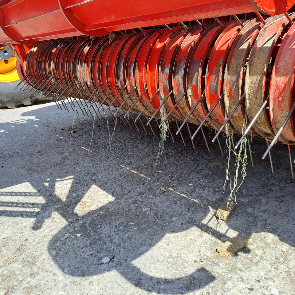 ROTOPRESSA LELY WELGER RP 545 - Rotoempacadora: foto 5 ROTOPRESSA LELY WELGER RP 545 - Rotoempacadora: foto 5