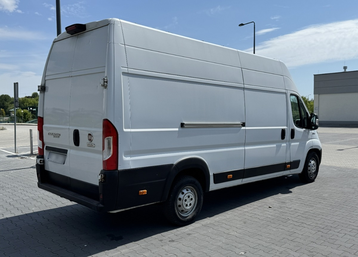 Fiat Ducato L4H3 MAXI 2.3 180KM Rok 2019 LED KAMERA Bezwypadkowy Salon PL - Furgón: foto 4 Fiat Ducato L4H3 MAXI 2.3 180KM Rok 2019 LED KAMERA Bezwypadkowy Salon PL - Furgón: foto 4