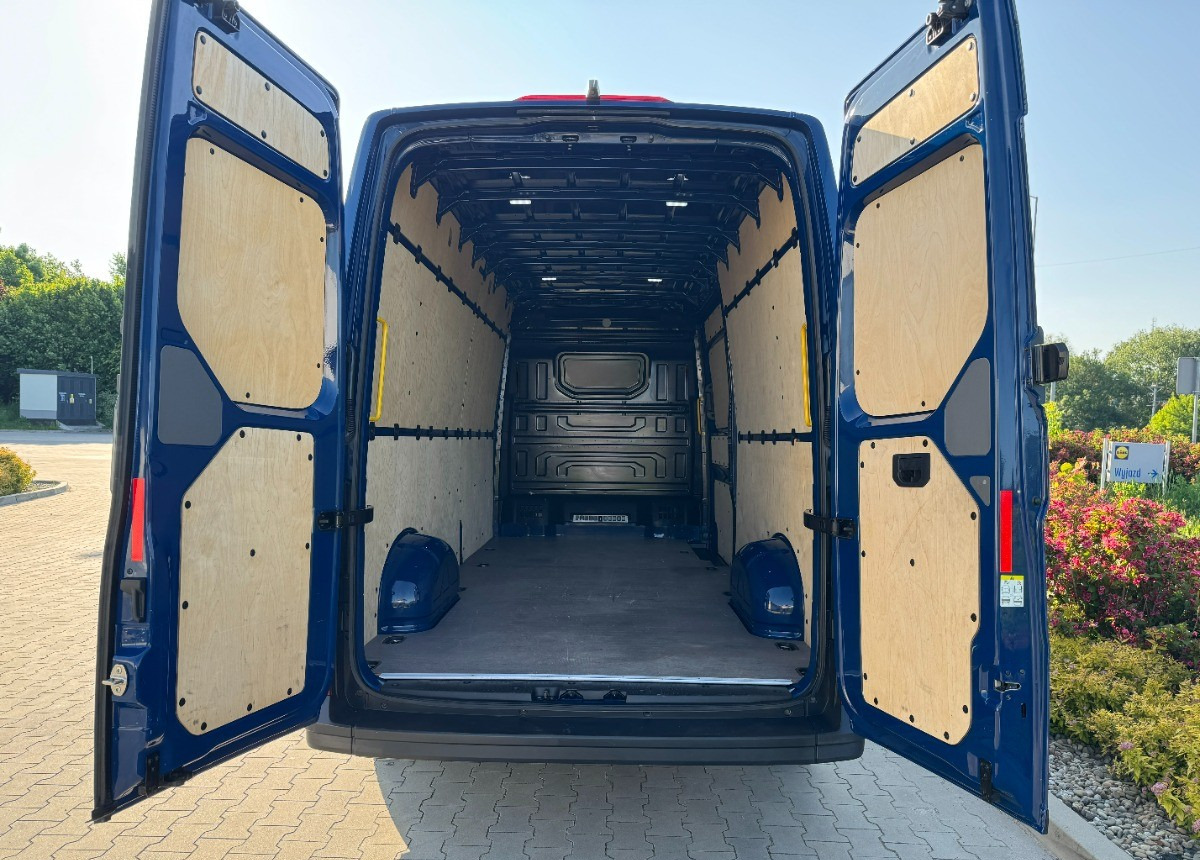 MAN TGE L4H3 XXL 2.0 TDI 140KM Kamera Masaże SalonPL FV23 JAK NOWY - Furgón: foto 5 MAN TGE L4H3 XXL 2.0 TDI 140KM Kamera Masaże SalonPL FV23 JAK NOWY - Furgón: foto 5